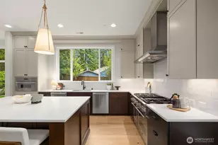 14202 NE 63rd Ct, Redmond, WA 98052 - Photo 18