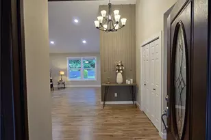 31207 W Lake Morton Dr SE, Kent, WA 98042 - Photo 2