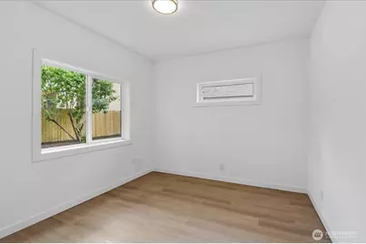 851 Pierce Avenue NE, Renton, WA 98056 - Photo 26