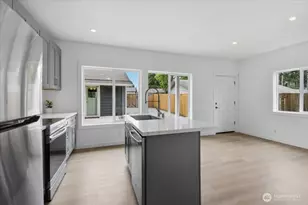 851 Pierce Ave NE, Renton, WA 98056 - Photo 24