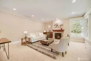 13042 NE 8th St, Bellevue, WA 98005 - Photo 20