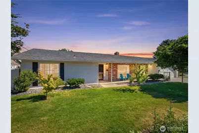 934 Stevens Street, Wenatchee, WA 98801 - Photo 1