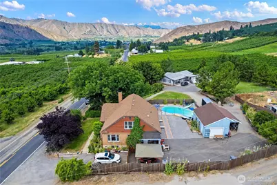 2020 & 2024 Easy St, Wenatchee, WA 98801 - Photo 2