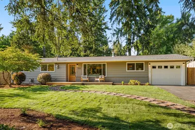9121 228th Street SW, Edmonds, WA 98026 - Photo 2