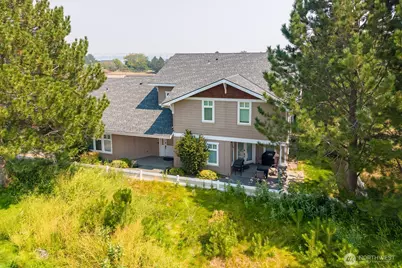 6335 Murray Way NE #B, Moses Lake, WA 98837 - Photo 1