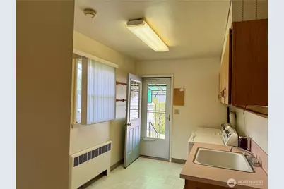 511 E 2nd Avenue, Odessa, WA 99159 - Photo 18
