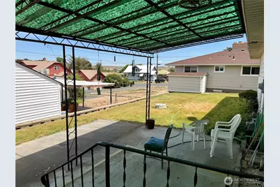 511 E 2nd Avenue, Odessa, WA 99159 - Photo 4