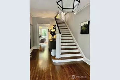 3211 S Dose Terrace, Seattle, WA 98144 - Photo 10