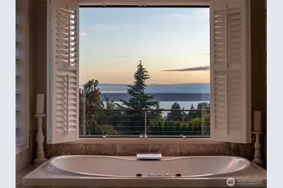 18631 2nd Avenue SW, Normandy Park, WA 98166 - Photo 22