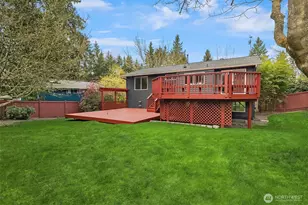 16611 NE 108th Pl, Redmond, WA 98052 - Photo 32
