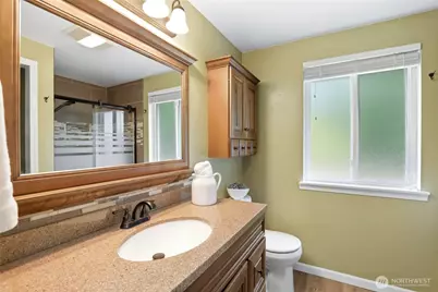 8070 SE Meridian Way, Olalla, WA 98359 - Photo 16