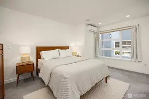 209 27th Ave E, Seattle, WA 98112 - Photo 12