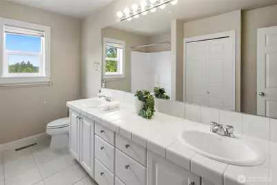 8701 113th Avenue SE, Newcastle, WA 98056 - Photo 18