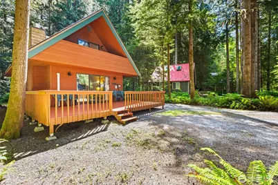 7082 Rainier Way, Glacier, WA 98244 - Photo 20