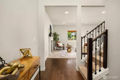 213 157th Place SW, Lynnwood, WA 98087 - Photo 2