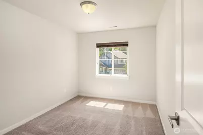 213 157th Place SW, Lynnwood, WA 98087 - Photo 18