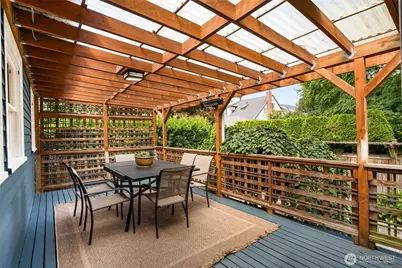 1914 3rd Avenue N, Seattle, WA 98109 - Photo 26