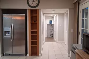 8242 S 128th St, Seattle, WA 98178 - Photo 10