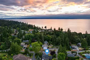 17021 76th Ave W, Edmonds, WA 98026 - Photo 2