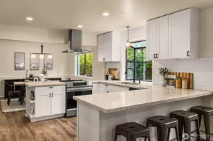 17021 76th Ave W, Edmonds, WA 98026 - Photo 8