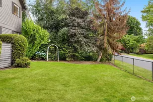 17021 76th Ave W, Edmonds, WA 98026 - Photo 30