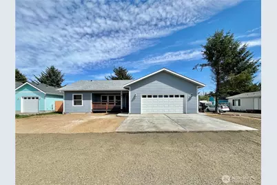 382 S Wynoochee Drive SW, Ocean Shores, WA 98569 - Photo 2