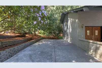 2311 185th Place NE, Redmond, WA 98052 - Photo 32