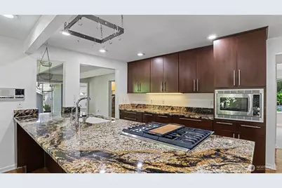 2311 185th Place NE, Redmond, WA 98052 - Photo 18