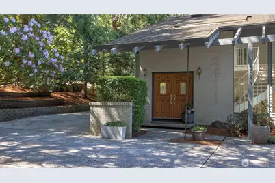 2311 185th Place NE, Redmond, WA 98052 - Photo 4
