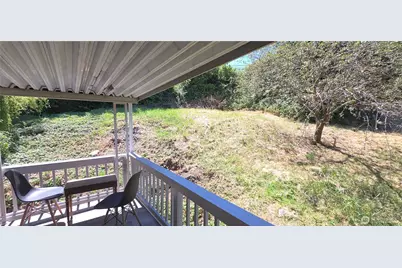 811 S 105th Street #A, Seattle, WA 98168 - Photo 18
