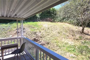 811 S 105th St, Seattle, WA 98168 - Photo 18