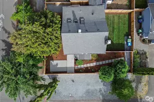 11556 17th Ave NE, Seattle, WA 98125 - Photo 34