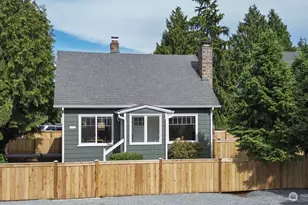 11556 17th Ave NE, Seattle, WA 98125 - Photo 1