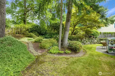 14860 NE 13th Street, Bellevue, WA 98007 - Photo 24