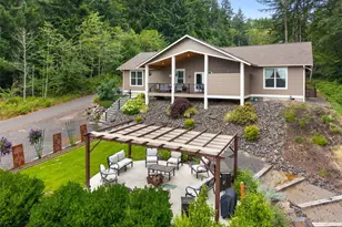 179 Wallace, Chehalis, WA 98532 - Photo 36