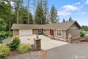179 Wallace, Chehalis, WA 98532 - Photo 2