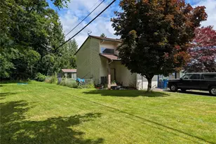326 W Munro St, Sedro Woolley, WA 98284 - Photo 2