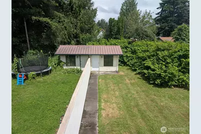 326 W Munro Street, Sedro Woolley, WA 98284 - Photo 6