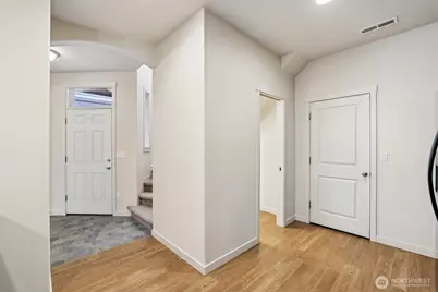 2410 NE 130th Avenue, Vancouver, WA 98684 - Photo 4