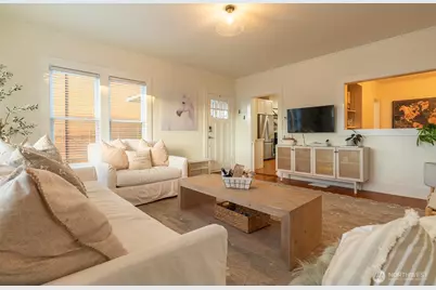116 4th Avenue N, Edmonds, WA 98020 - Photo 6