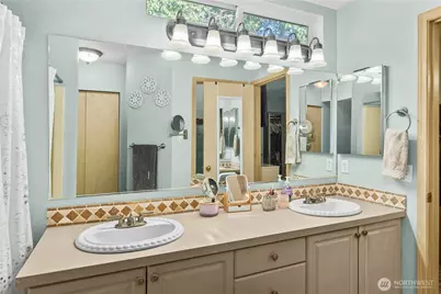 4721 Parkside Drive SE, Lacey, WA 98503 - Photo 20