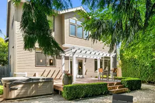 4717 NE 50th St, Seattle, WA 98105 - Photo 36