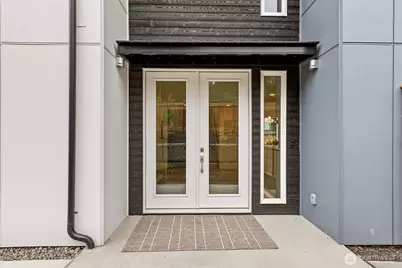 3983 162nd Place NW, Bellevue, WA 98006 - Photo 2
