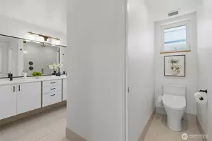 3645 22nd Ave W, Seattle, WA 98199 - Photo 22