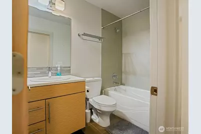 6911 California Avenue SW #C, Seattle, WA 98136 - Photo 18