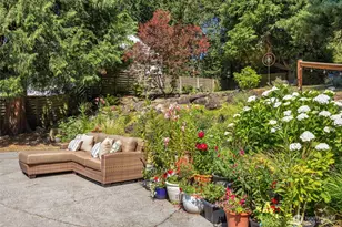 2360 NE 90th St, Seattle, WA 98115 - Photo 34