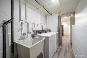 3741 SW 106th St, Seattle, WA 98146 - Photo 32