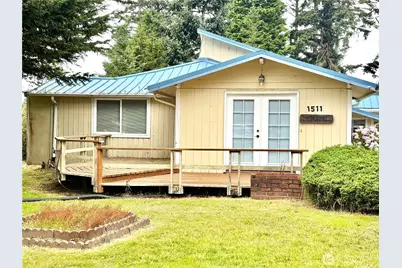 1511 E 30th Street, Seaview, WA 98644 - Photo 2