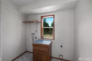 8711 Schuetz Ln SW, Olympia, WA 98512 - Photo 36