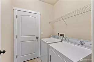 17820 35th Ave E, Tacoma, WA 98446 - Photo 28
